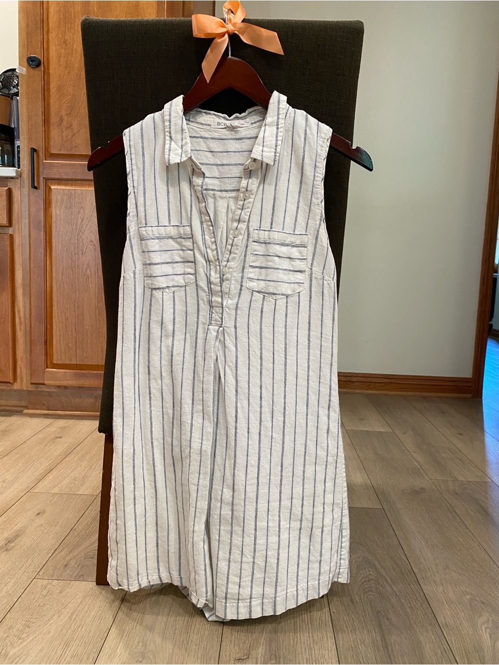 BCBGeneration White Tunic with Blue Stripes - Linen and Cotton